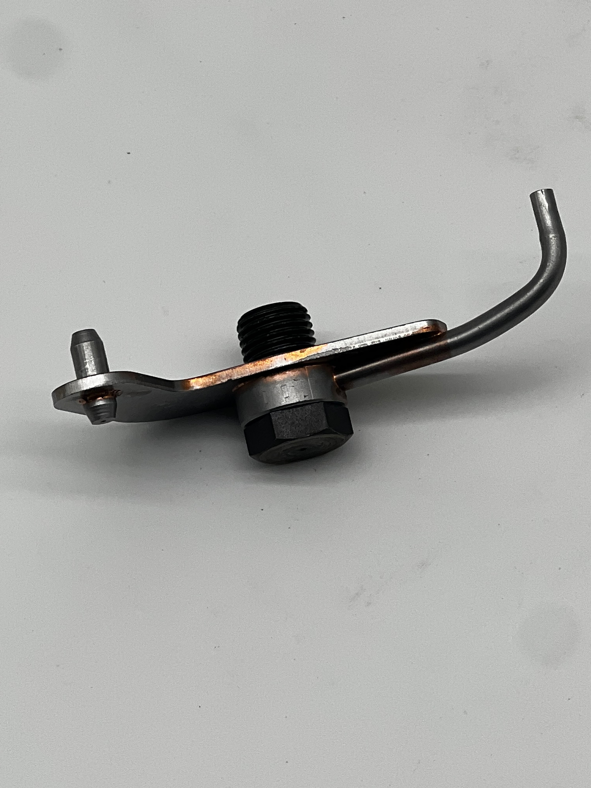 بخاخ زيت كورسا 13  9597  IVECO - Image 1