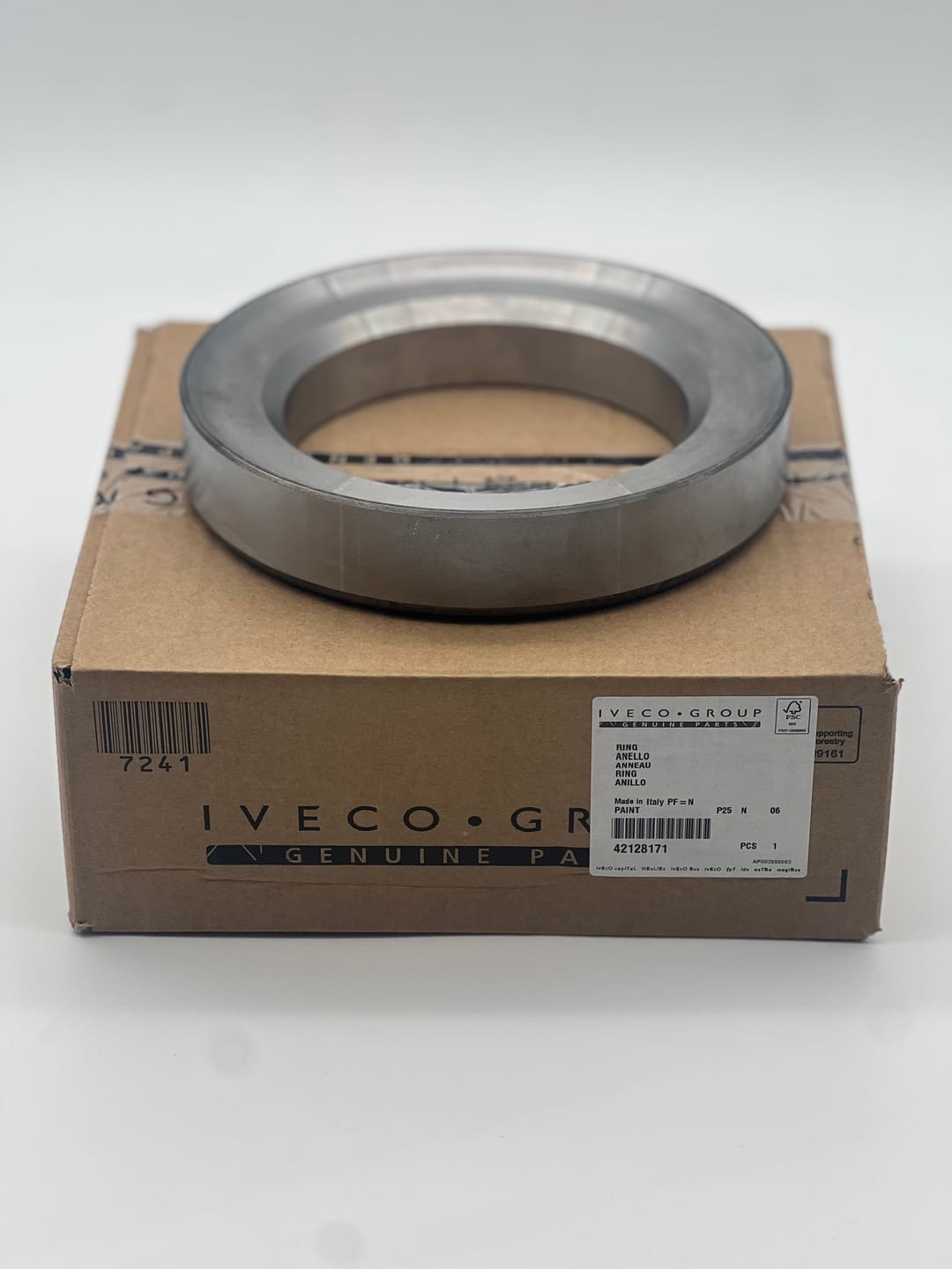 قيرة بروليو عجلة خلفية  380  8171  IVECO